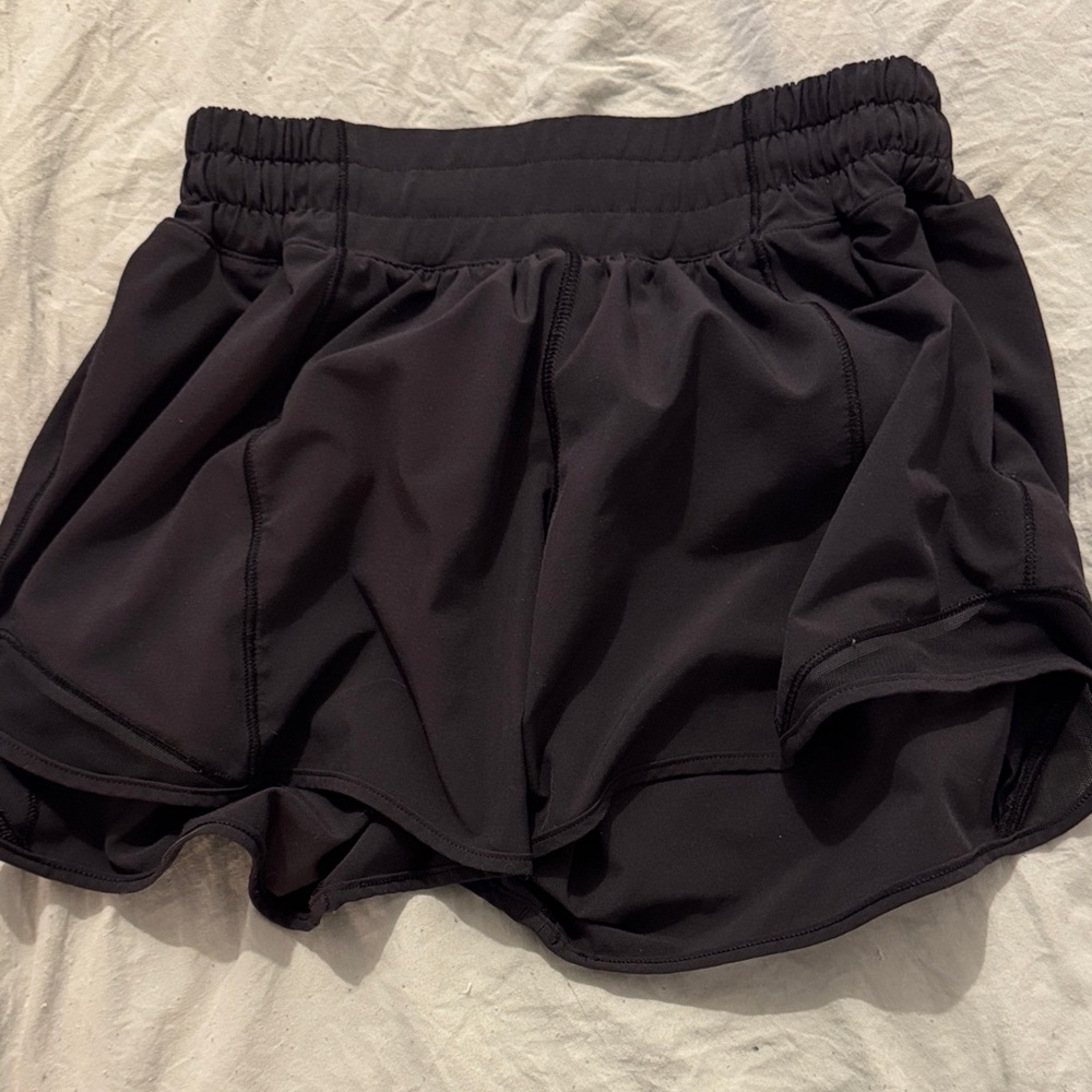 Black hotty hot shorts